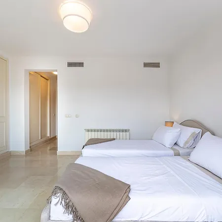 Ferienwohnung Nueva Andalucia Penthouse Marbella Exterior foto