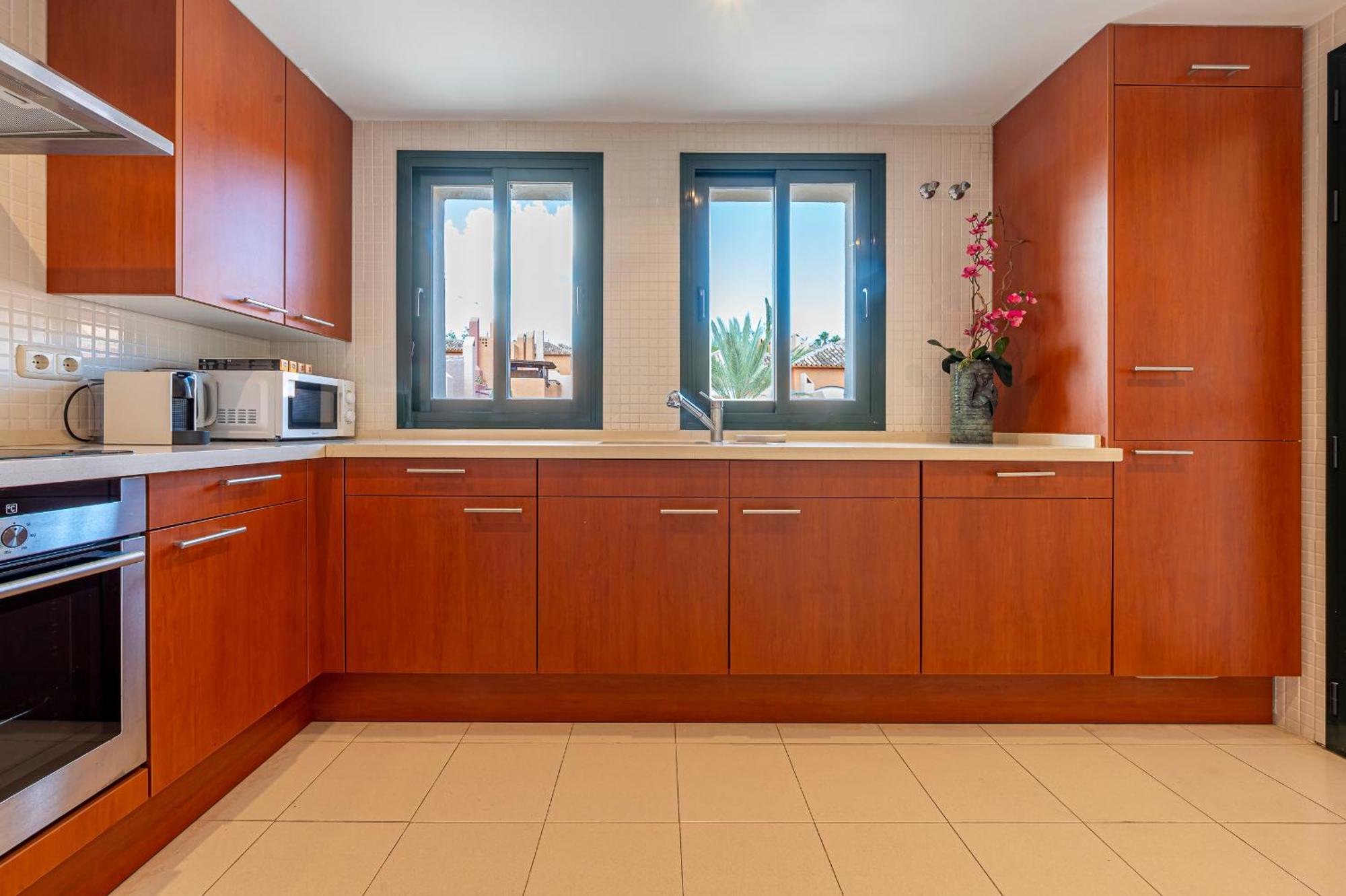 Apartment Nueva Andalucia Penthouse *